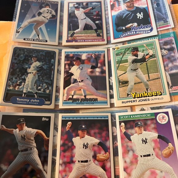 Huge Lot Baseball Cards - Multiple teams/listings. - Picture 5 of 13